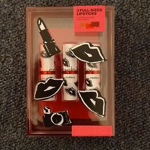 Smashbox lipstick trio